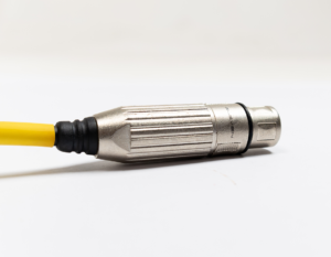 2 Cable para instrumento Modelo : E6.3XLR10M de 1/4-XLR HEMBRA