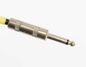 5 Cable para instrumento Modelo : E6.3XLR10M de 1/4-XLR HEMBRA