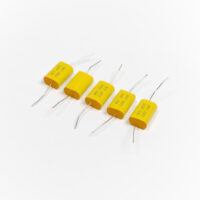Capacitores de Poliéster Modelo : E3.3